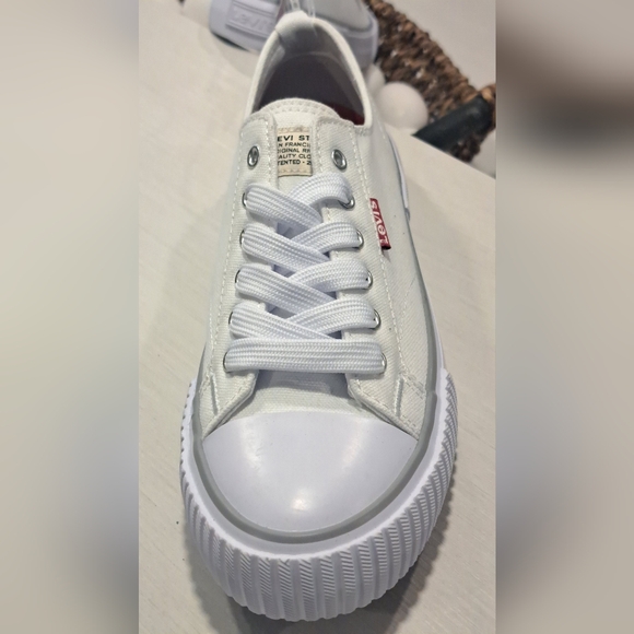 Levi's Kids Anikin Durable Canvas Casual Lowtop Unisex Sneaker Shoes Size 2 - Picture 6 of 8